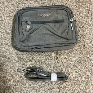 Baggallini Charcoal Gray Belt Bag